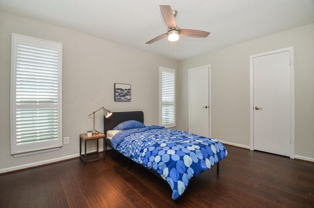 1754 Carriage Way, Sugar Land, TX 77478