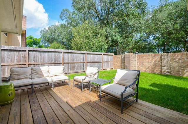 1754 Carriage Way, Sugar Land, TX 77478