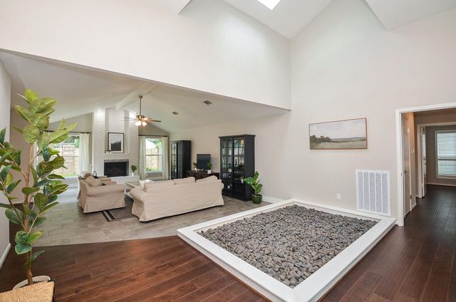 1754 Carriage Way, Sugar Land, TX 77478