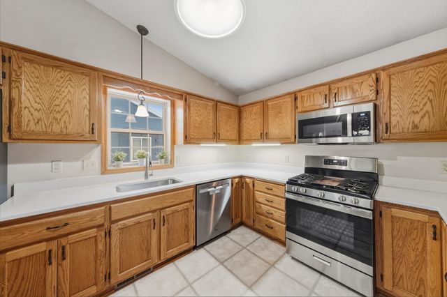 7163 Whippoorwill Lane, Lino Lakes, MN 55014