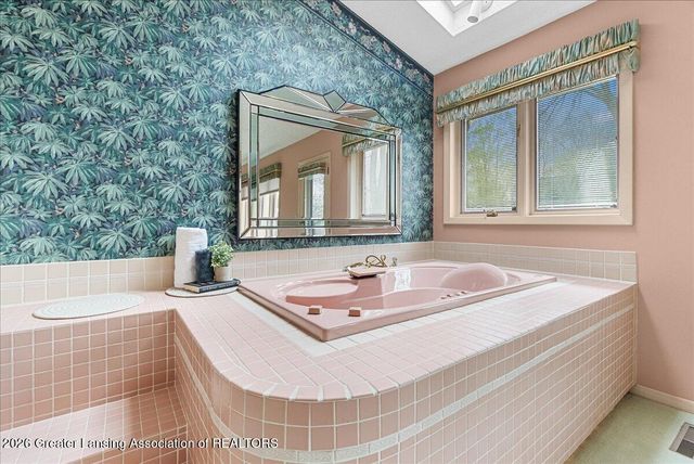 3601 Muirfield Drive, Lansing, MI 48911