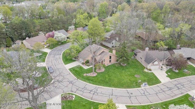 3601 Muirfield Drive, Lansing, MI 48911