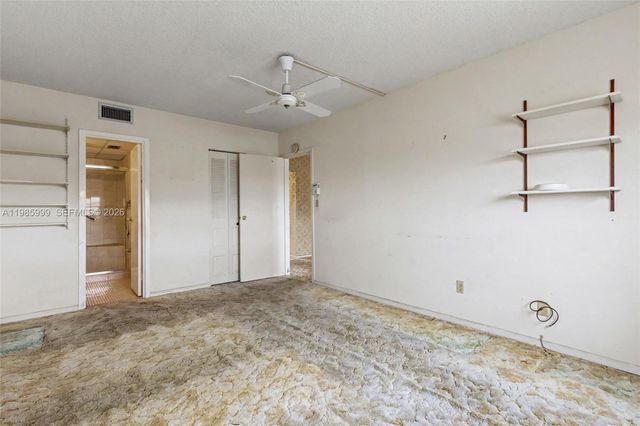 1020 Country Club Dr 305, Margate, FL 33063