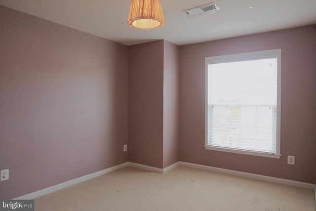 25152 SWEET MYRTLE SQ, Aldie, VA 20105