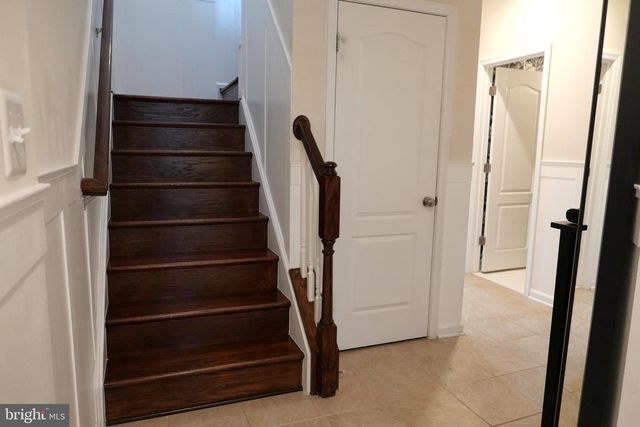 25152 SWEET MYRTLE SQ, Aldie, VA 20105