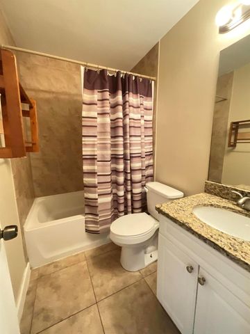 452 SW Curry Street, Port St Lucie, FL 34983