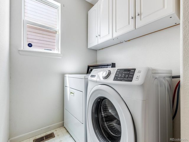 2744 Bethlehem Cir, Broomfield, CO 80020