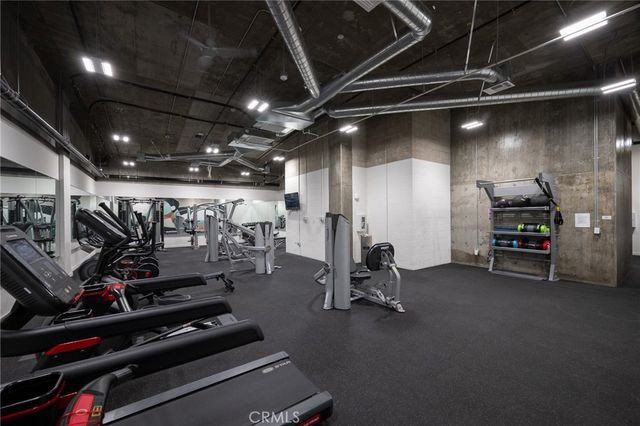 709 E Walnut 222, Pasadena, CA 91101