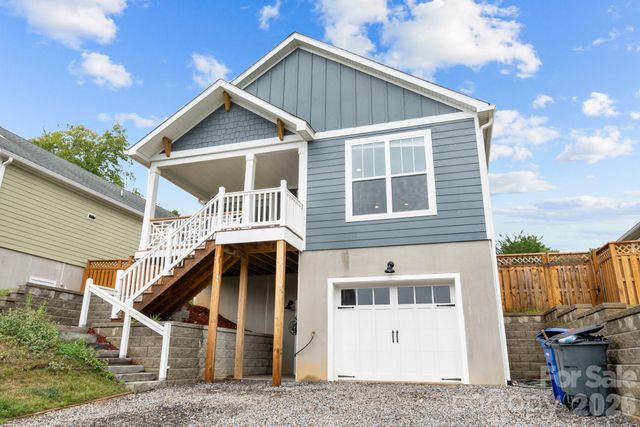 1112 Blueview Drive, Black Mountain, NC 28711