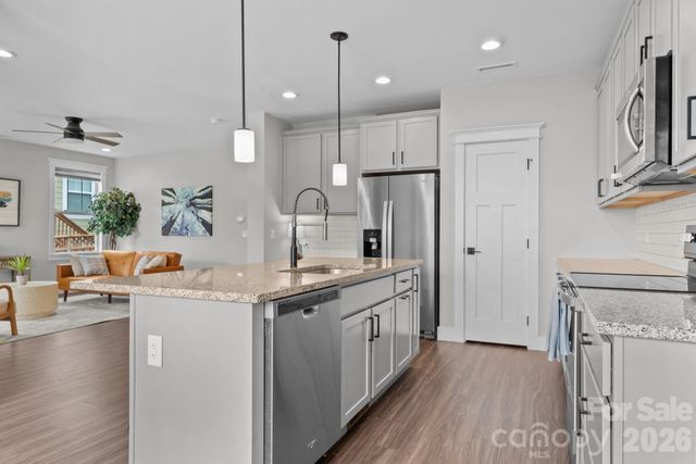 1112 Blueview Drive, Black Mountain, NC 28711