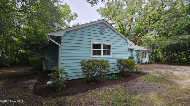 4929 Oleander Drive, Wilmington, NC 28403
