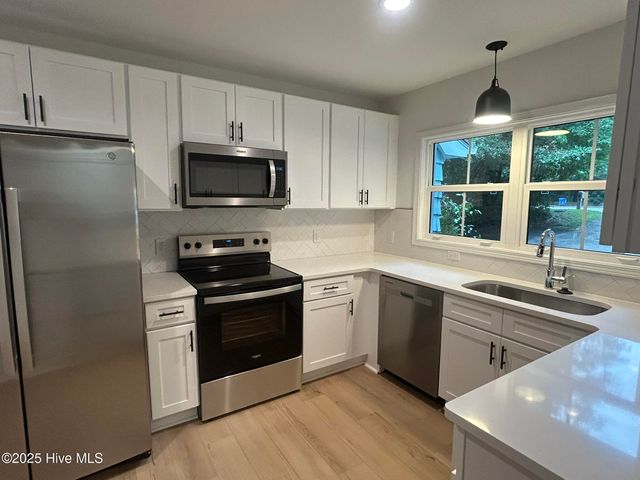 4929 Oleander Drive, Wilmington, NC 28403
