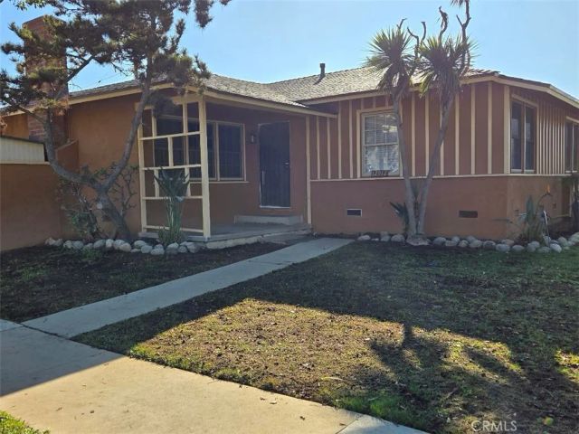 12912 S Saint Andrews, Gardena, CA 90249