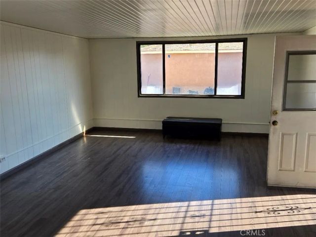 12912 S Saint Andrews, Gardena, CA 90249