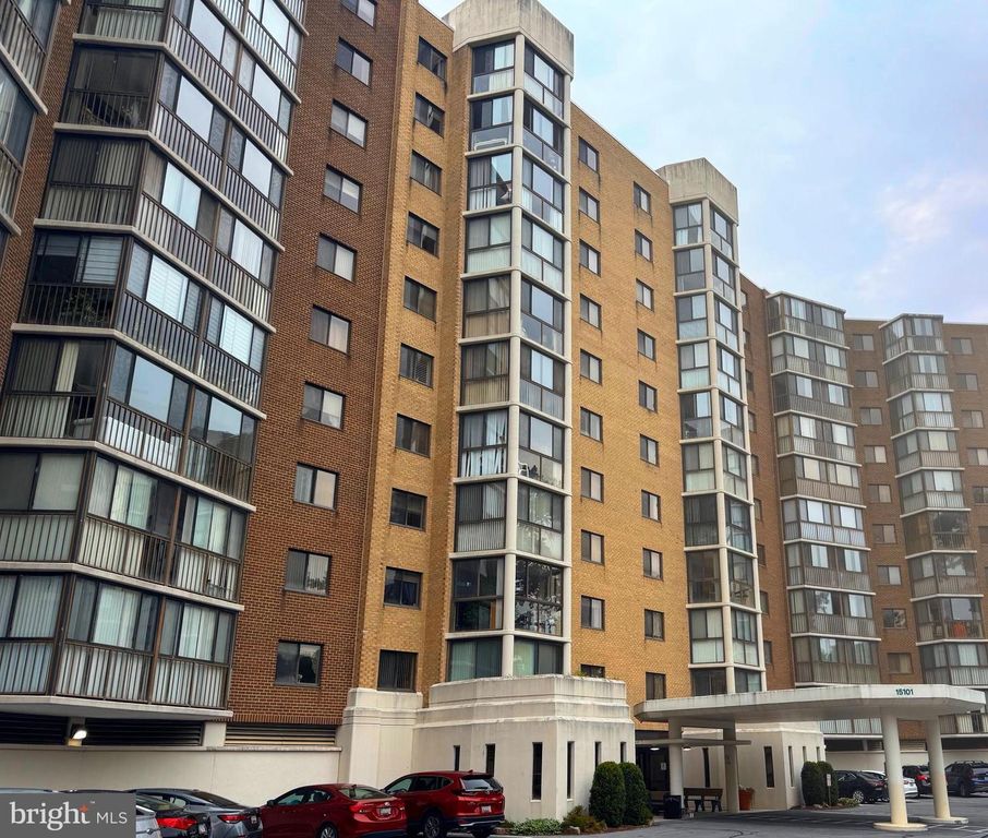 15101 INTERLACHEN DR #1-914, Silver Spring, MD 20906