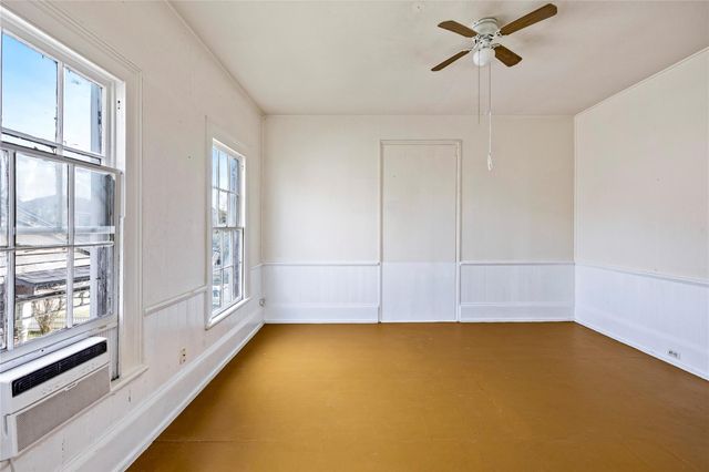 1524 Mechanic Street 4, Galveston, TX 77550