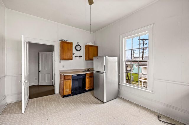 1524 Mechanic Street 4, Galveston, TX 77550