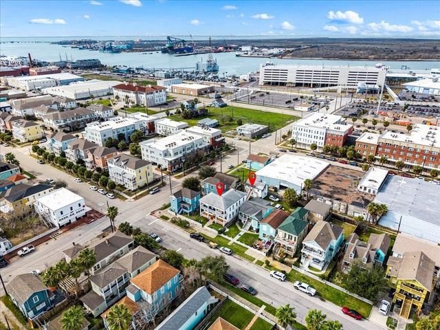 1524 Mechanic Street 4, Galveston, TX 77550