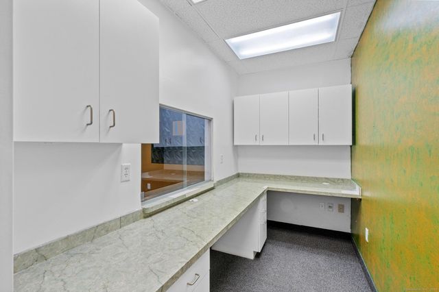 19 Woodland Street 14, Hartford, CT 06111