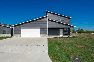 3152 E Highridge Ct, Park City, KS 67219