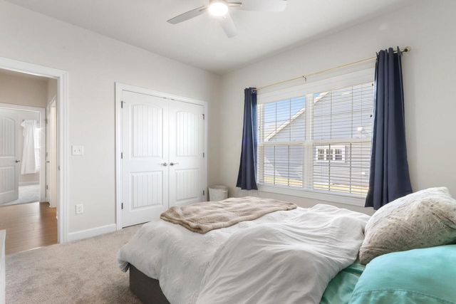 560 N Boulder Ridge DRIVE, Lake Geneva, WI 53147