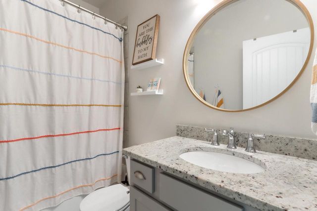 560 N Boulder Ridge DRIVE, Lake Geneva, WI 53147