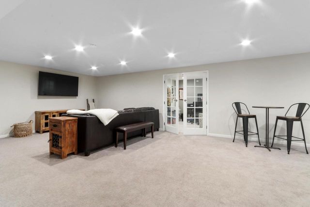 560 N Boulder Ridge DRIVE, Lake Geneva, WI 53147