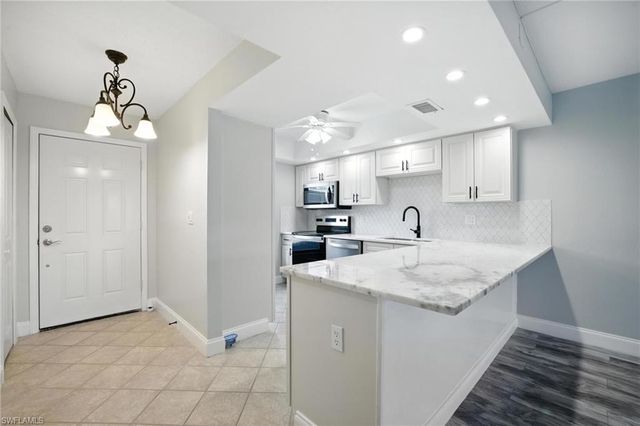 16001 Dublin CIR # 103, Fort Myers, FL 33908