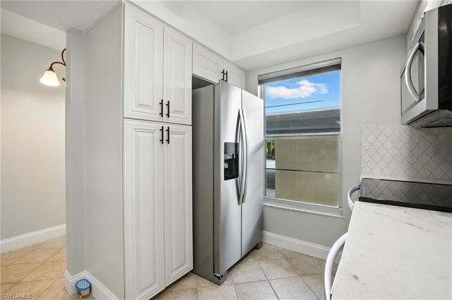 16001 Dublin CIR # 103, Fort Myers, FL 33908