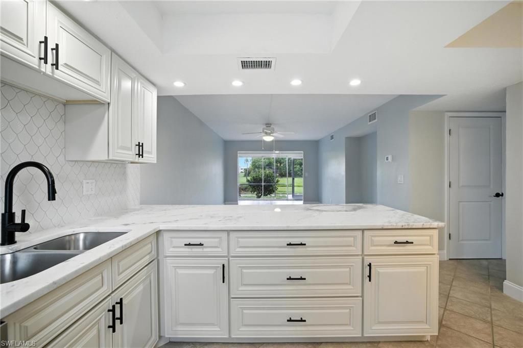 16001 Dublin CIR # 103, Fort Myers, FL 33908