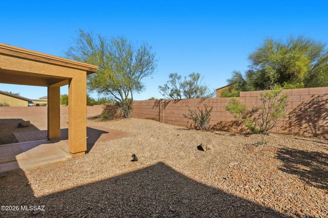 757 S Harry P Stagg Drive, Vail, AZ 85641