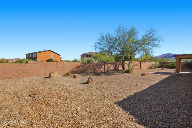 757 S Harry P Stagg Drive, Vail, AZ 85641