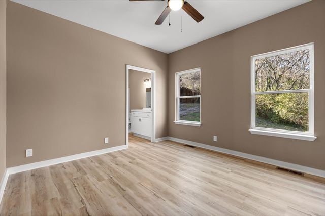 3901 Meadow Lane, Chattanooga, TN 37406