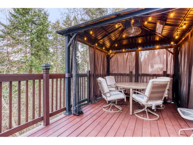 14737 Sw FERN St, Portland, OR 97223