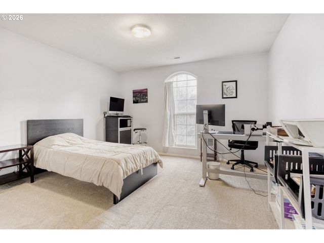 14737 Sw FERN St, Portland, OR 97223