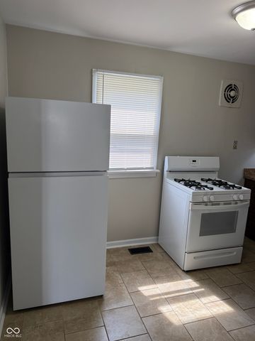 2045 E 49th Street, Indianapolis, IN 46205