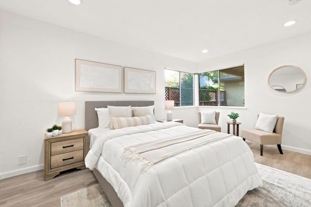 1052 Delna Manor Lane 1052, San Jose, CA 95128