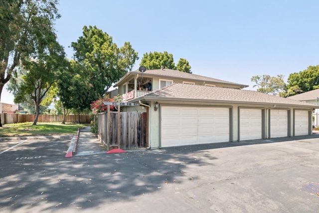 1052 Delna Manor Lane 1052, San Jose, CA 95128