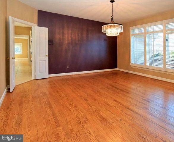 1307 STAMFORD WAY, Reston, VA 20194