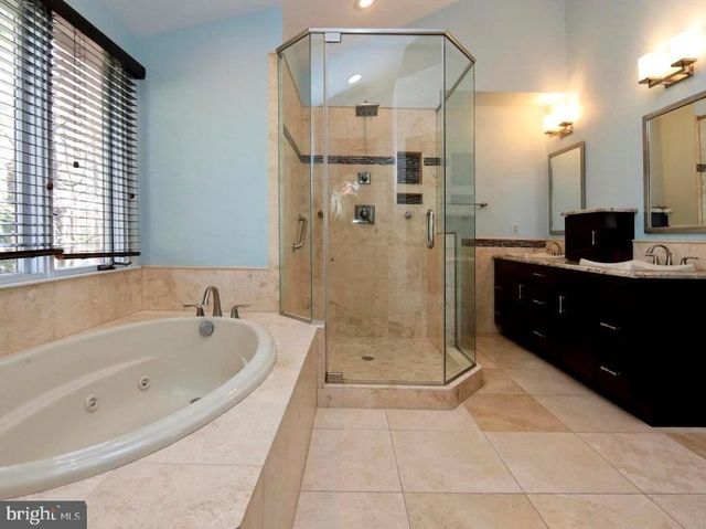 1307 STAMFORD WAY, Reston, VA 20194