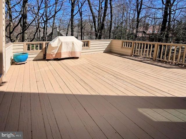1307 STAMFORD WAY, Reston, VA 20194