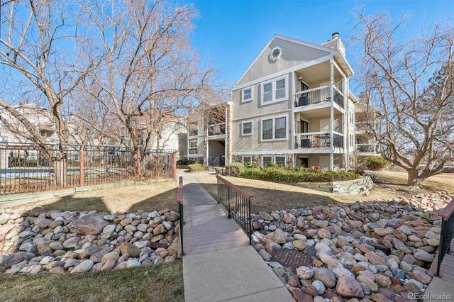 5321 W 76th Avenue 322, Arvada, CO 80003