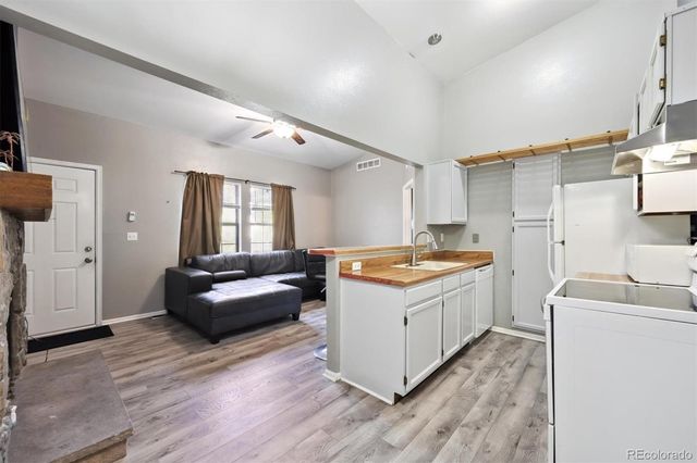 5321 W 76th Avenue 322, Arvada, CO 80003