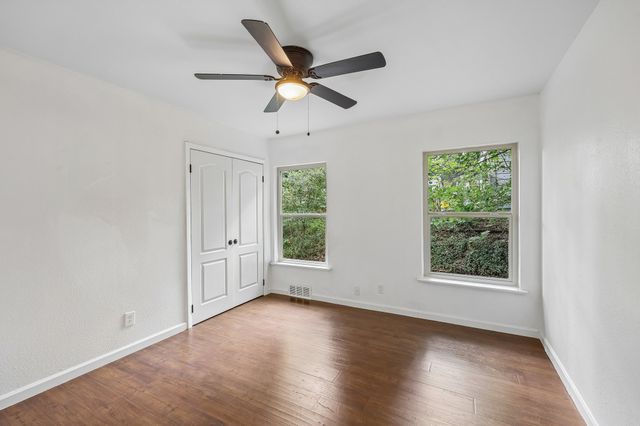 917 8th Street, Grand Prairie, TX 75050