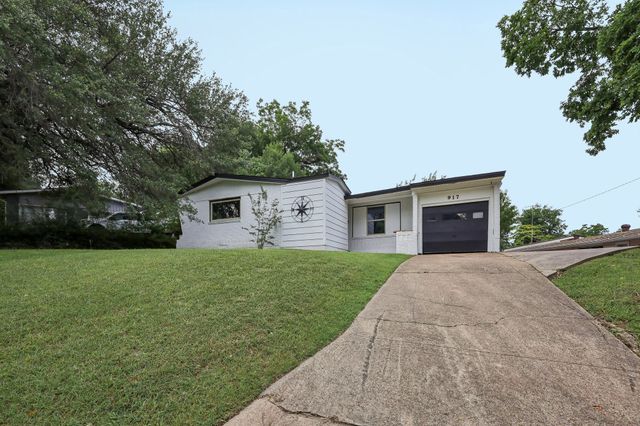 917 8th Street, Grand Prairie, TX 75050