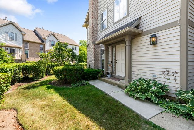 2119 Ivy Ridge Drive 2119, Hoffman Estates, IL 60192
