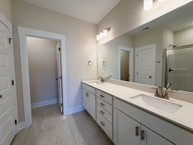 215 Settlers Way, Hendersonville, TN 37075