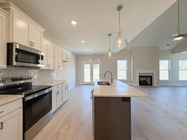 215 Settlers Way, Hendersonville, TN 37075