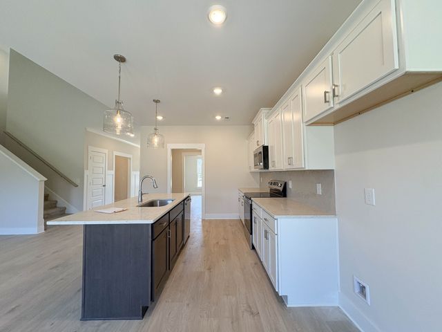 215 Settlers Way, Hendersonville, TN 37075