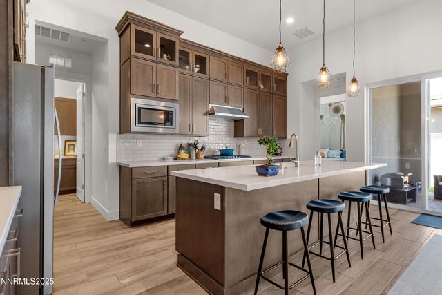 611 Camargue Trail, Reno, NV 89511